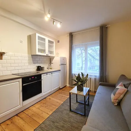 Apartmán Apartament Z Parkingiem W Centrum - 23 Marca 5 *